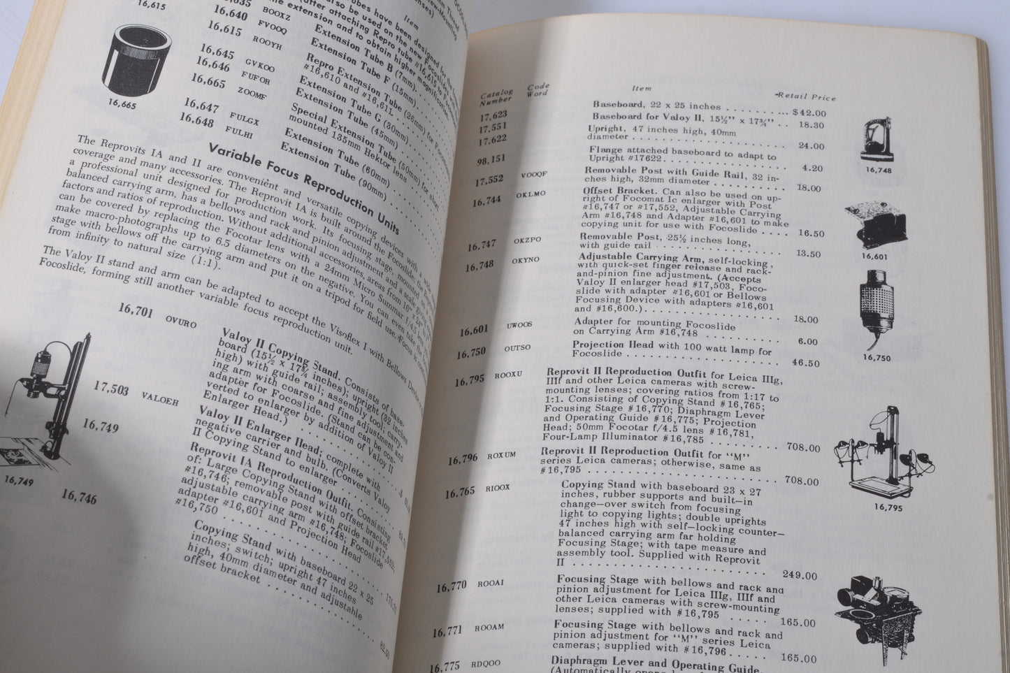 Leica Leicina Catalog #36, Clean