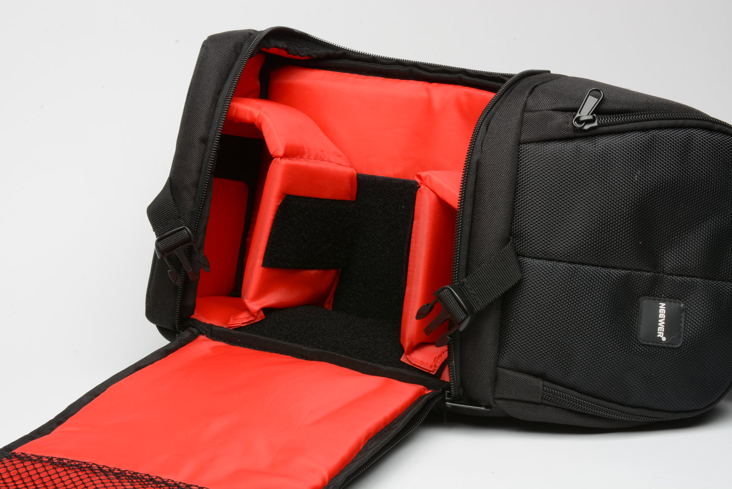 Neewer Sling Camera bag, Black/Red, nice & clean, w/rain shield ~16 x 9 x 5.5"