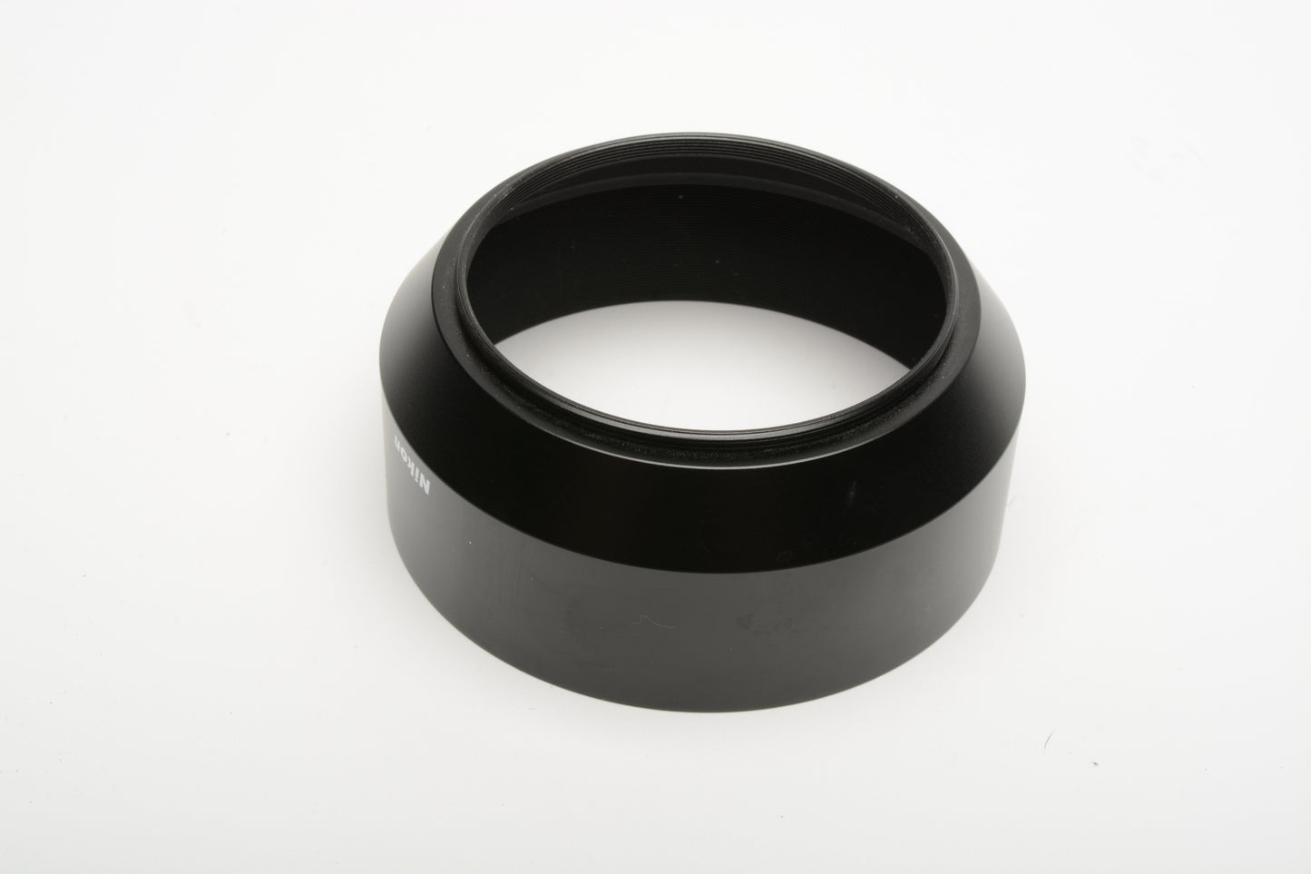 Nikon HN-24 Camera Lens Hood 62mm, Clean