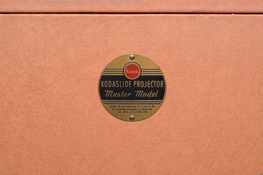 Kodak Kodaslide Hard case Vintage, Great design, ~18 x 9 x 13", w/Keys