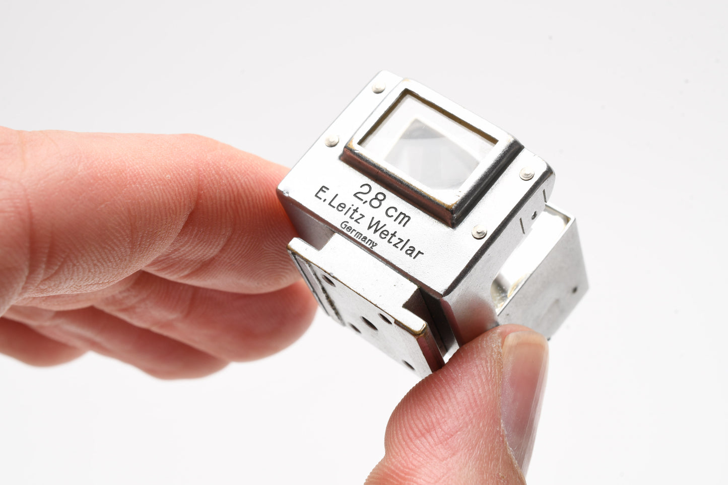 Leica Leitz SUOOQ finder for Hektor 2.8cm f6.3, cracked glass, still good!