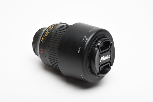 Nikon AF-S Nikkor 55-200mm F4-5.6G ED DX VR zoom lens, caps, hood, pouch, Mint-
