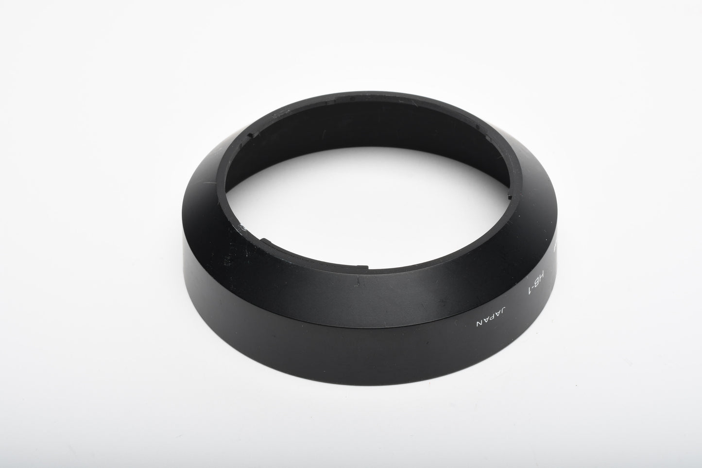 Nikon HB-1 lens hood, Very clean