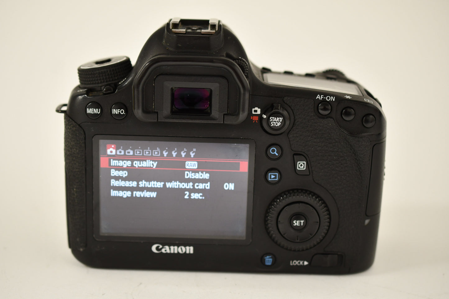 Canon EOS 6D DSLR 20.2MP w/batt, charger, 90K Acts, tested, works great!