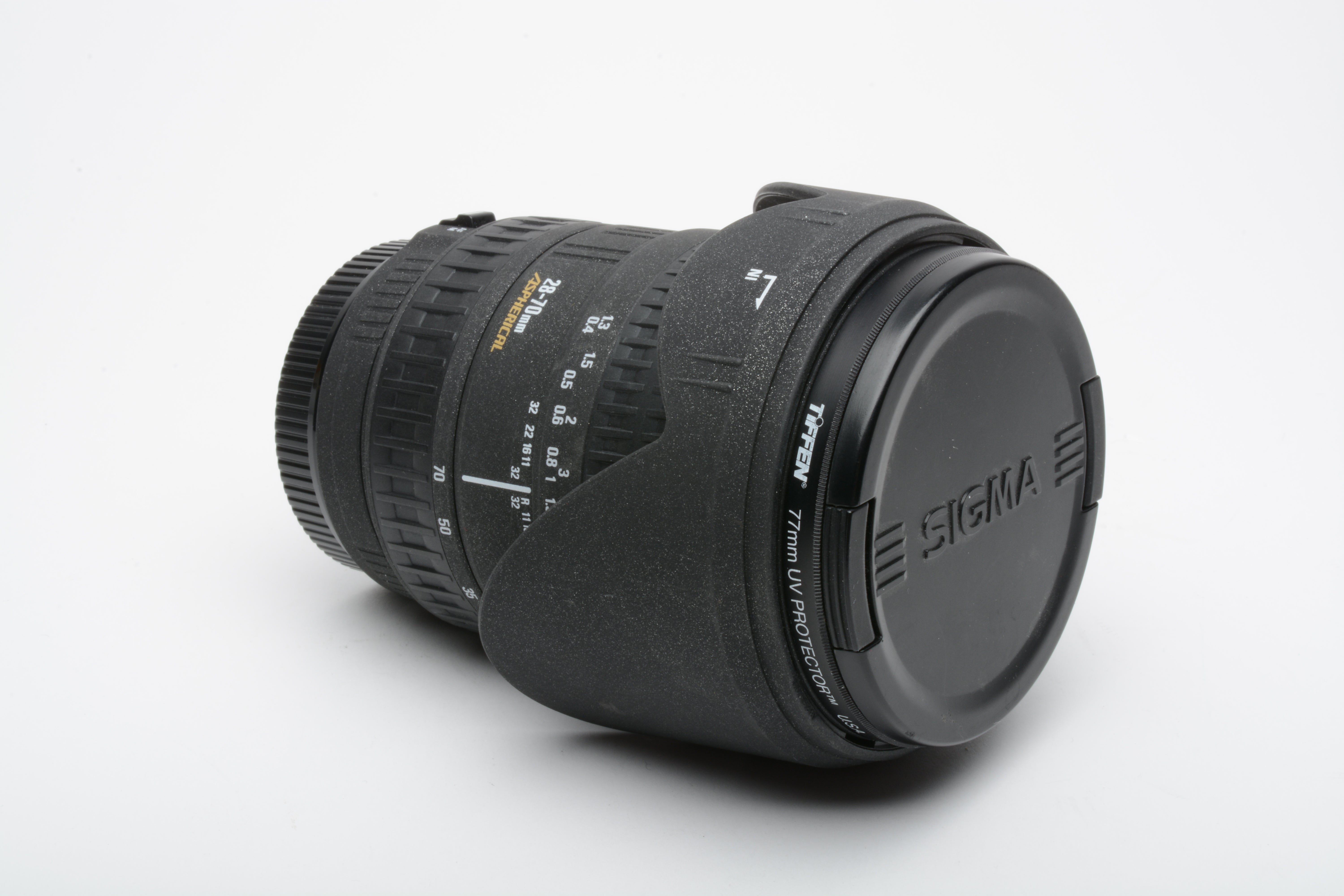 Sigma EX AF 28-70mm f2.8 lens for Canon EF Mount, caps, hood, UV