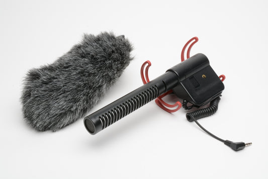 Rode VideoMic GO Lightweight On Camera Microphone w/Dead cat, Nice