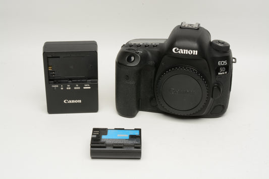 Canon EOS 5D Mark IV Body w/Batt, Charger, Only 39K Acts, Great!