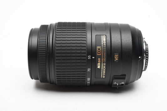 Nikon AF-S Nikkor 55-300mm f4.5-5.6G ED lens, Pouch, Hood, USA, NIB