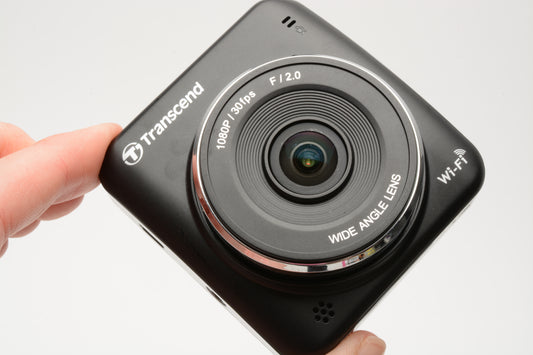 Transcend DrivePro 200 Dashcam Full HD Wi-Fi w/USB and 32GB SD Micro card