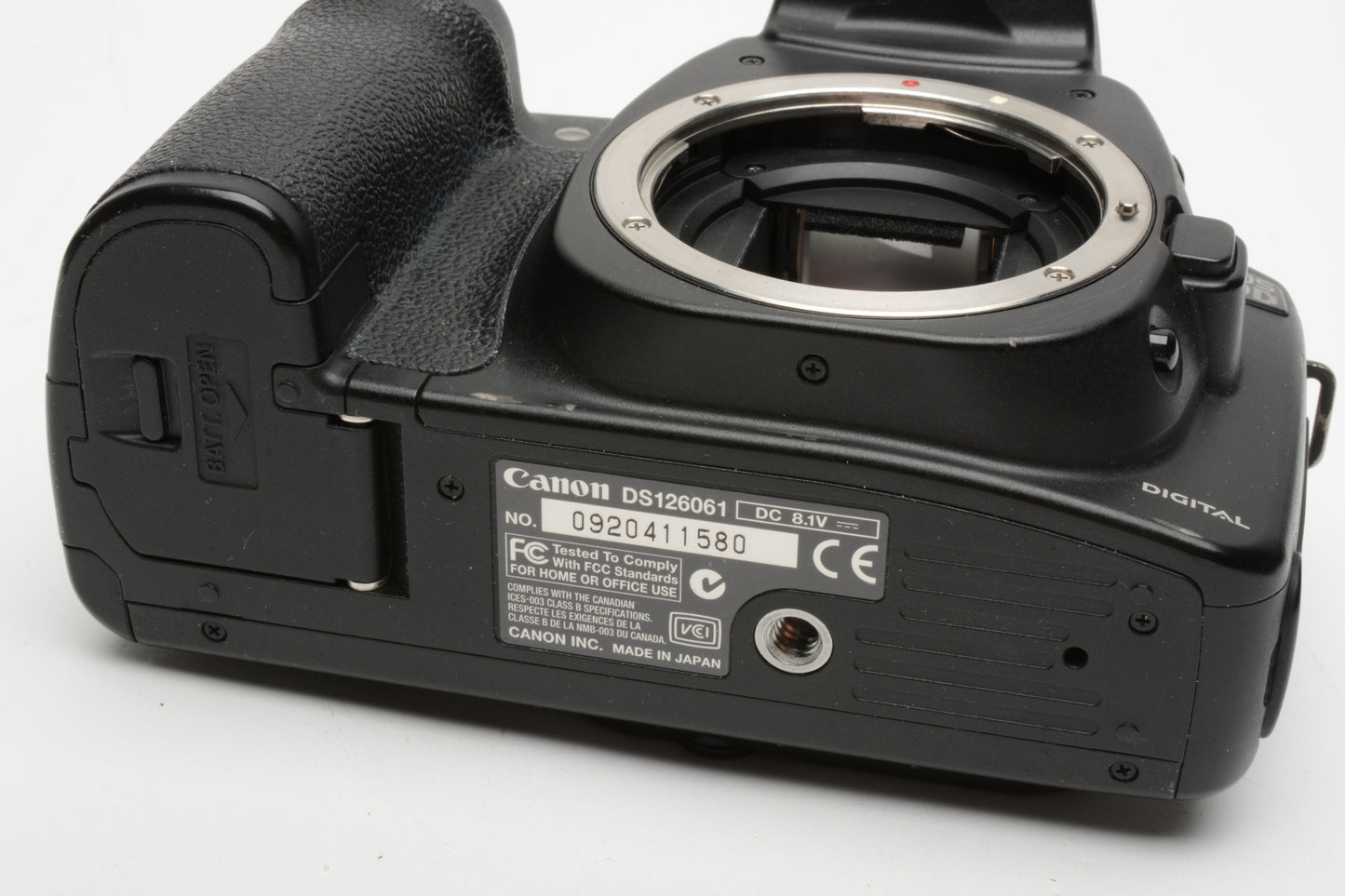 Canon EOS 20D DSLR body, batt, charger, 32GB CF card, Tested, Great body