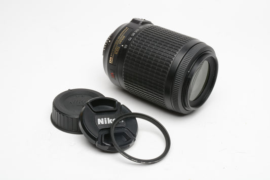 Nikon AF-S 55-200mm f4-5.6G ED VR DX, caps, UV, very clean