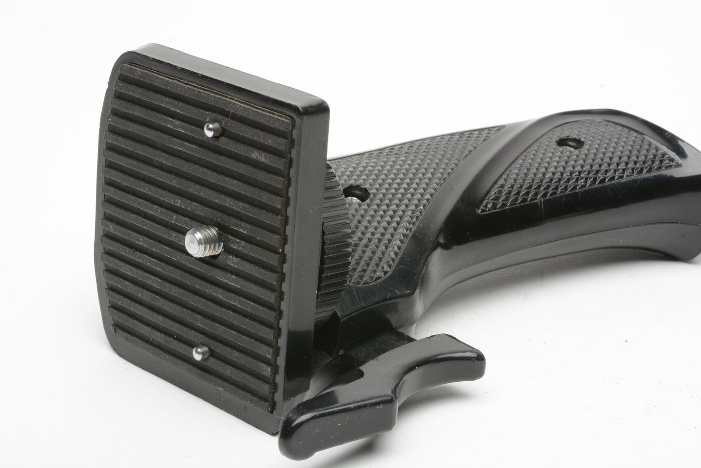 Mamiya TLR Pistol grip, wrist strap very clean