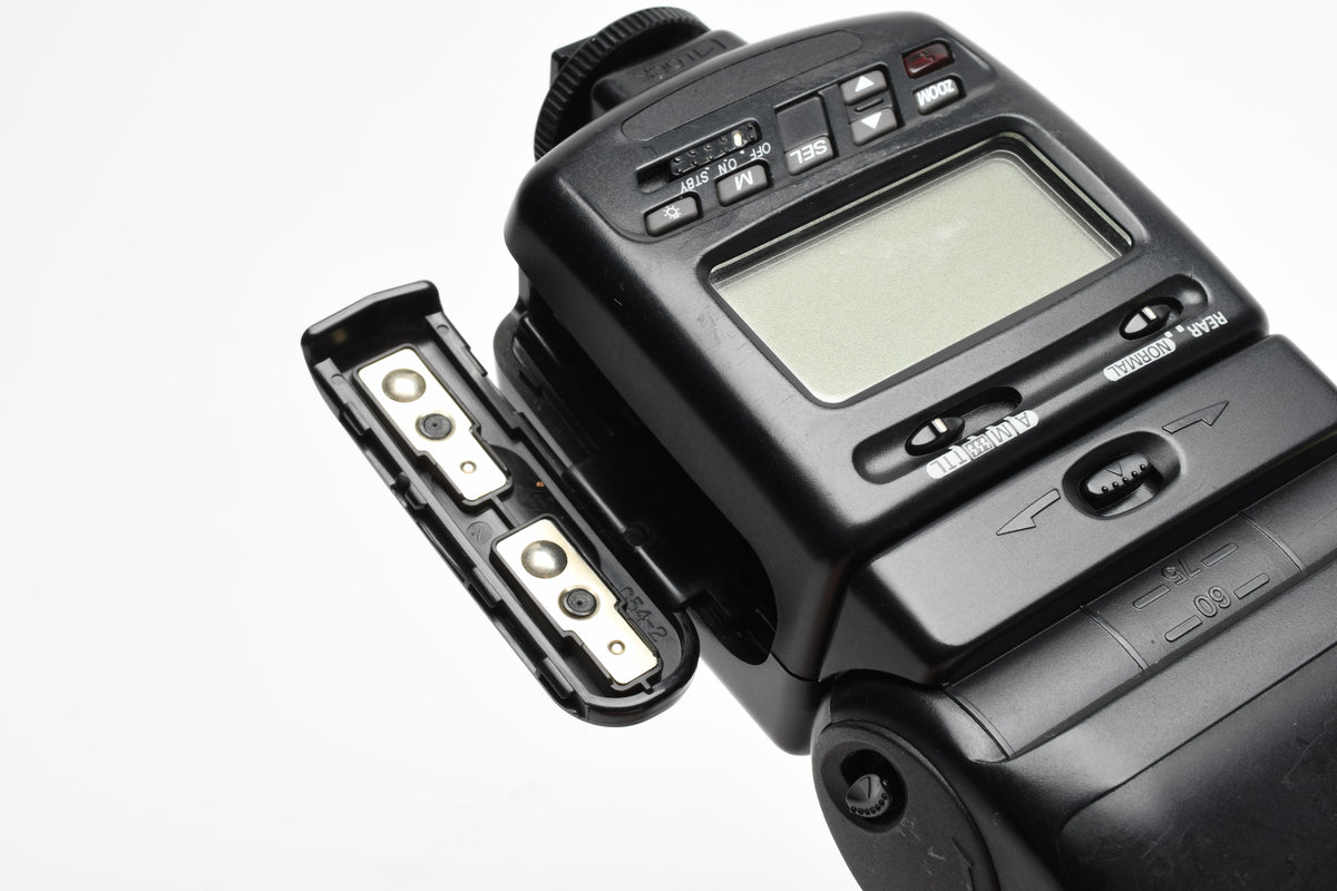 Nikon SB-26 Speedlight Shoe Mount Flash, Tested, Very clean