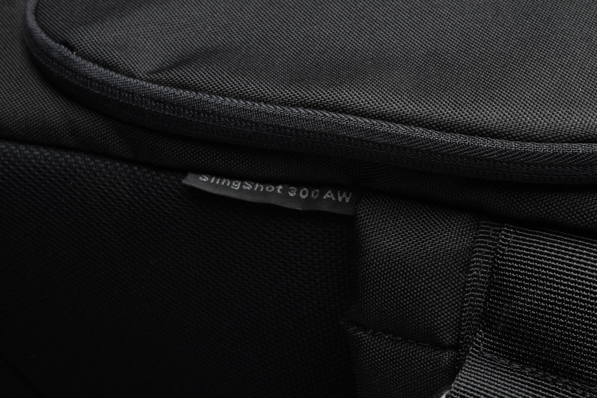 Lowepro SlingShot 300AW Camera SlingPack - Black, Very clean, Nice