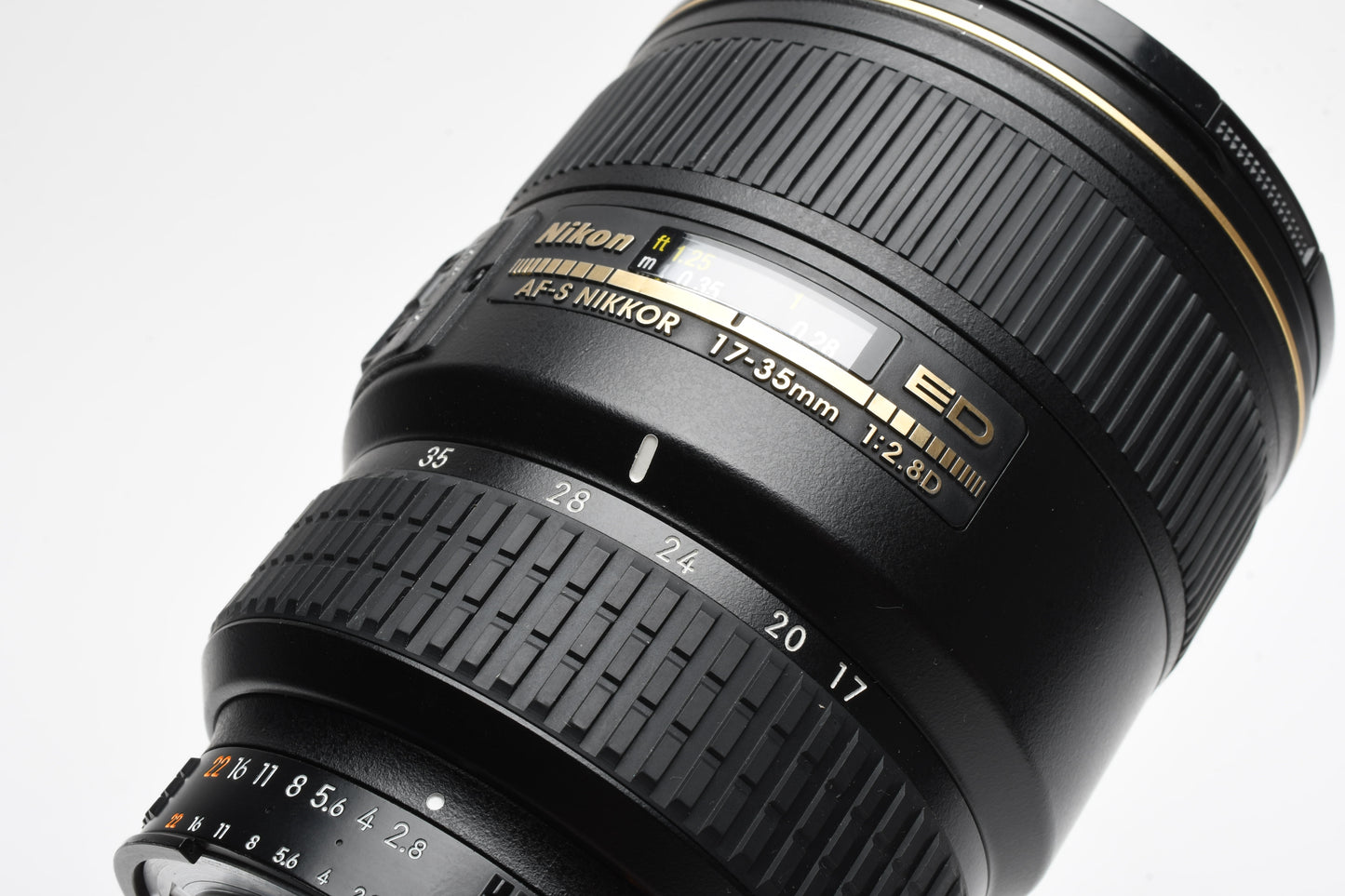 Nikon AF-S 17-35mm f2.8D ED SWM IF zoom lens, hood, caps, Clean, *Read
