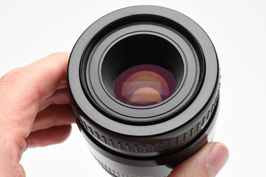 Pentax-FA 100mm f3.5 Macro lens, caps, Nice