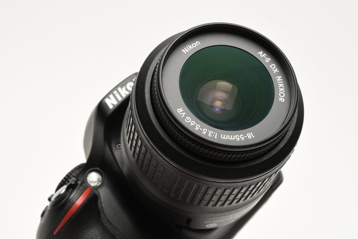 Nikon D5200 w/18-55mm F3.5-5.6G VR, batt+charger+strap+cap, Only 3448 Acts