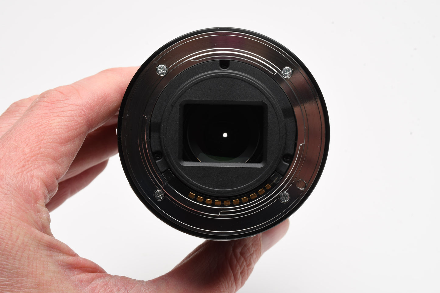 Sony 55-210mm f4.5-6.3 OSS zoom lens (Black) w/Lens caps, Lens hood