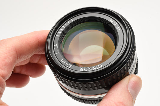 Nikon Nikkor 50mm f1.4 AI-S Prime lens, caps, sharp! Nice prime lens