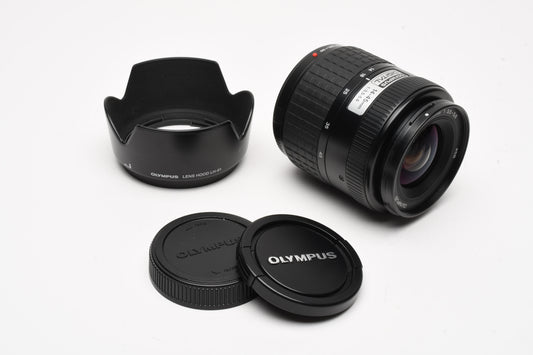 Olympus 14-45mm f3.5-5.6 zoom 4/3 mount, caps, hood, very clean