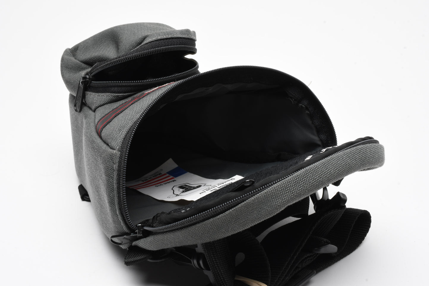 Tamrac #515 compact holster case for film or digital DSLRs, nice and clean (Gray)