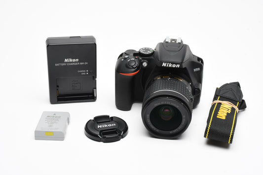 Nikon D3500 DSLR Camera w/AF-P 18-55mm f3.5-5.6 G VR zoom USA, only 1362 Acts!!