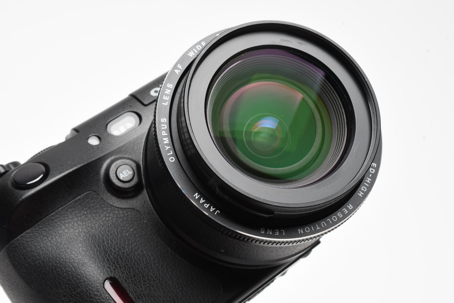 Olympus C8080 8MP Digital Point&Shoot camera, batt+charger+CF, tested