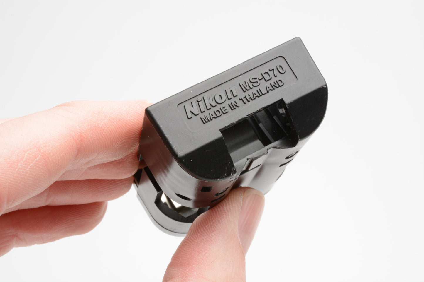 Nikon MS-D70 CR2 battery holder - Genuine Nikon