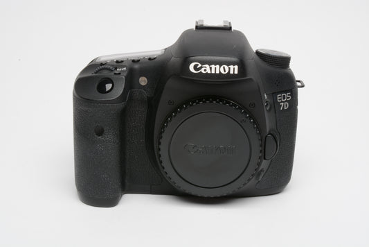 Canon EOS 7D 18MP DSLR body, batt, charger, strap, manual, cap, Only 5161 Acts!!