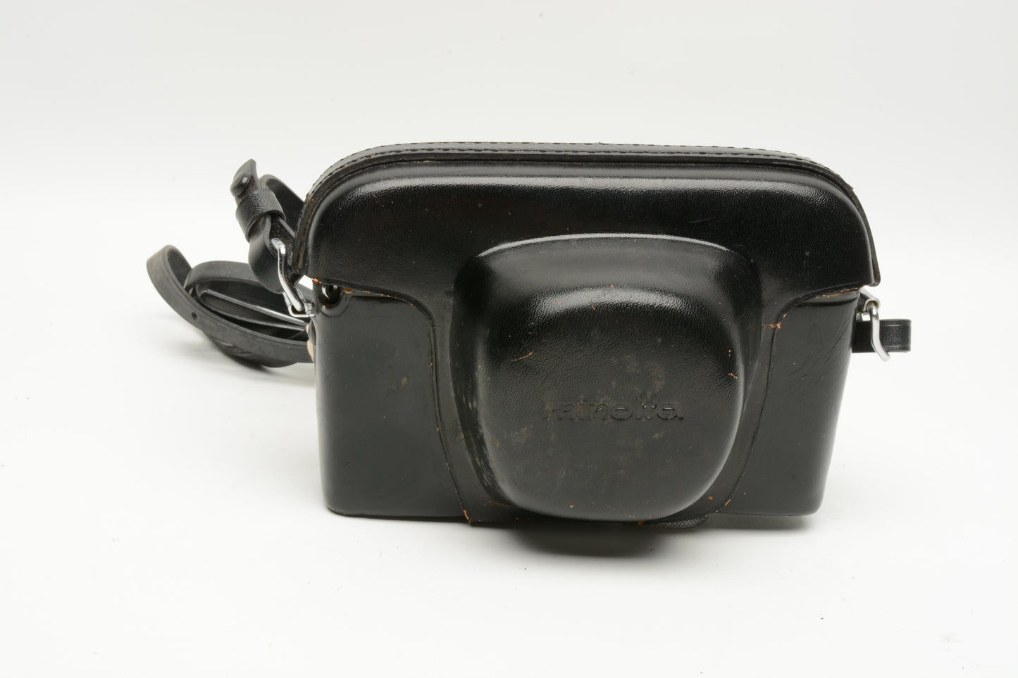 Minolta Minoltina P 35mm Rangefinder camera, Case, New Seals, Tested, Works great!