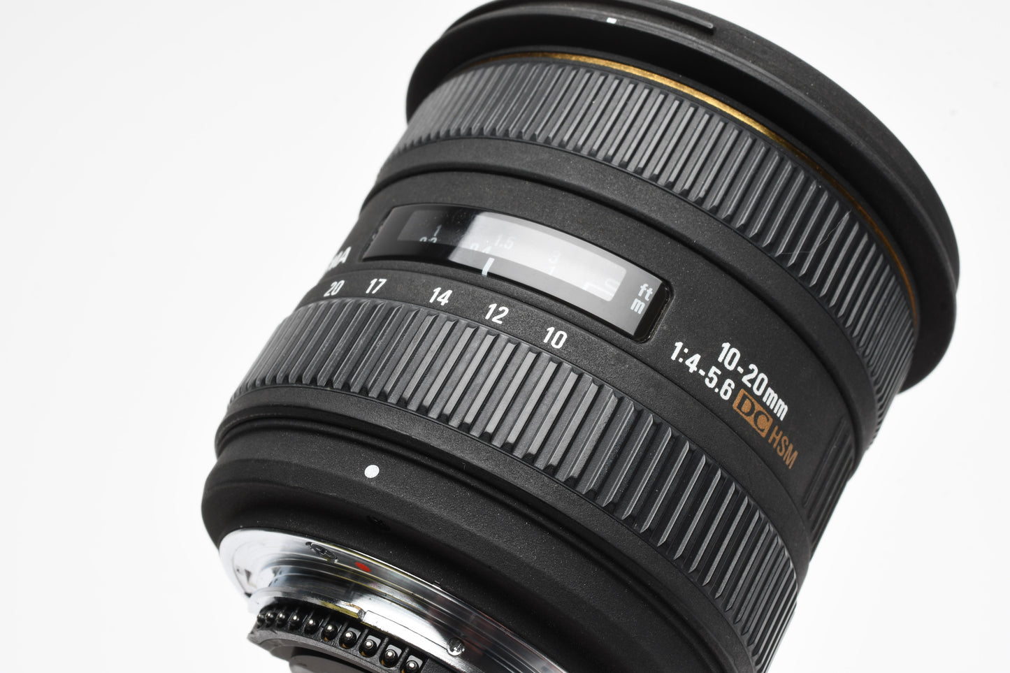 Sigma EX 10-20mm f4-5.6 DC HSM zoom Nikon AFS, caps, hood, UV, Great wide zoom