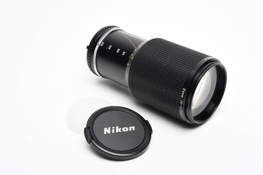 Nikon 70-210mm Series E f4 lens, caps, Nice & Clean