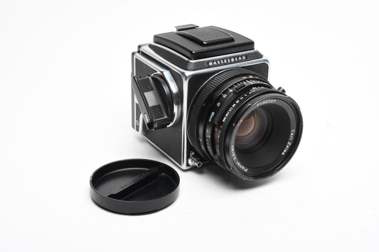 Hasselblad 500C/M Body, WLF, 80mm T* f2.8 Planar, Clean accurate, Great!