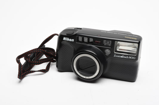 Nikon Zoom Touch 800 35mm Point&Shoot camera, 37-105mm ED lens, Tested, Cool!