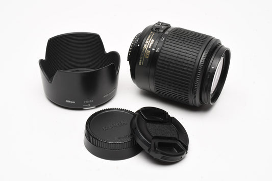 Nikon AFS Nikkor 55-200mm F4-5.6G ED DX VR zoom lens, caps, hood, Nice