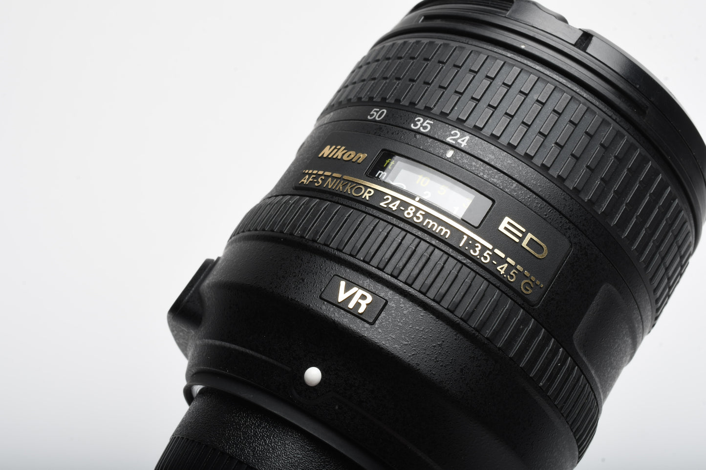 Nikon Nikkor AFS 24-85mm f3.5-4.5G ED VR zoom lens, Caps, Hood, Good