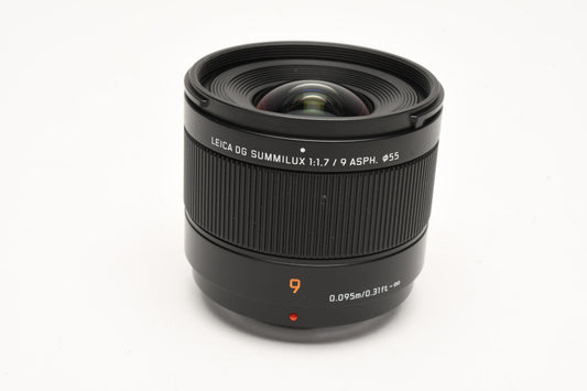 Panasonic Lumix 9mm f1.7 Leica DG Summilux Micro 4/3 Mount, Hood, Mint-