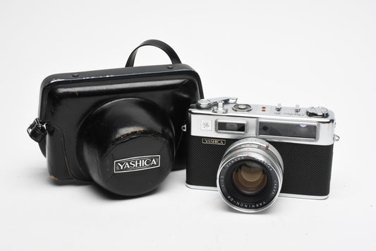 Yashica Electro 35 35mm camera w/Yashinon DX 45mm f1.7, Case, Parts or Repair