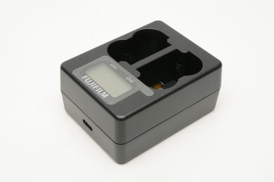Fujifilm BC-W235 Dual Battery Charger #16651459 NIB