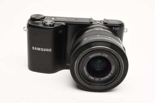 Samsung NX2000 20.3MP Digital Camera w/20-50mm Zoom, Flash, Case