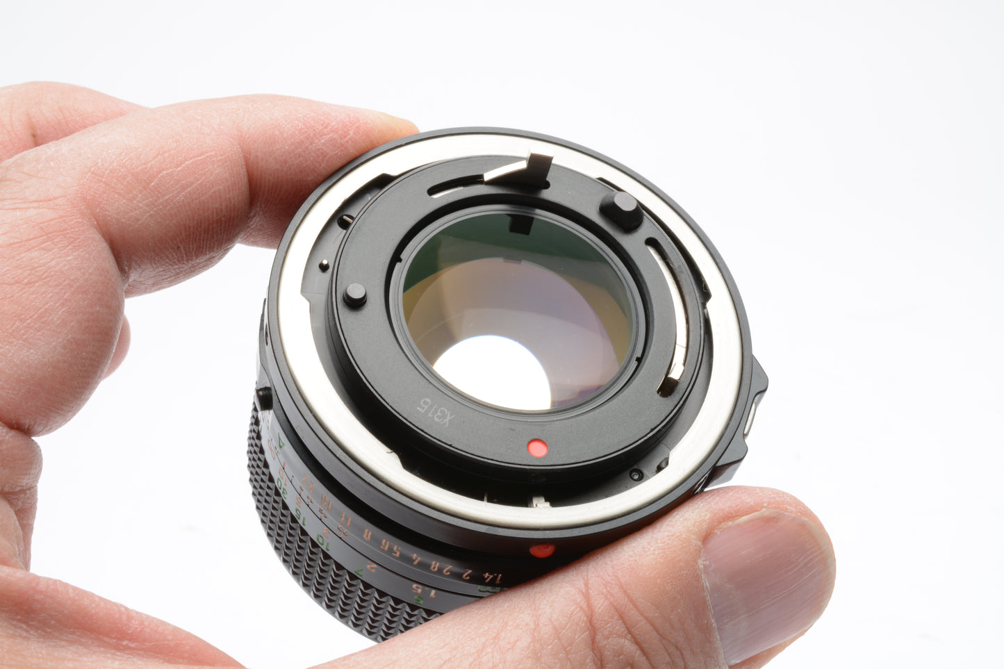 Canon new FD 50mm f1.4 prime lens, caps, UV filter, clean and sharp