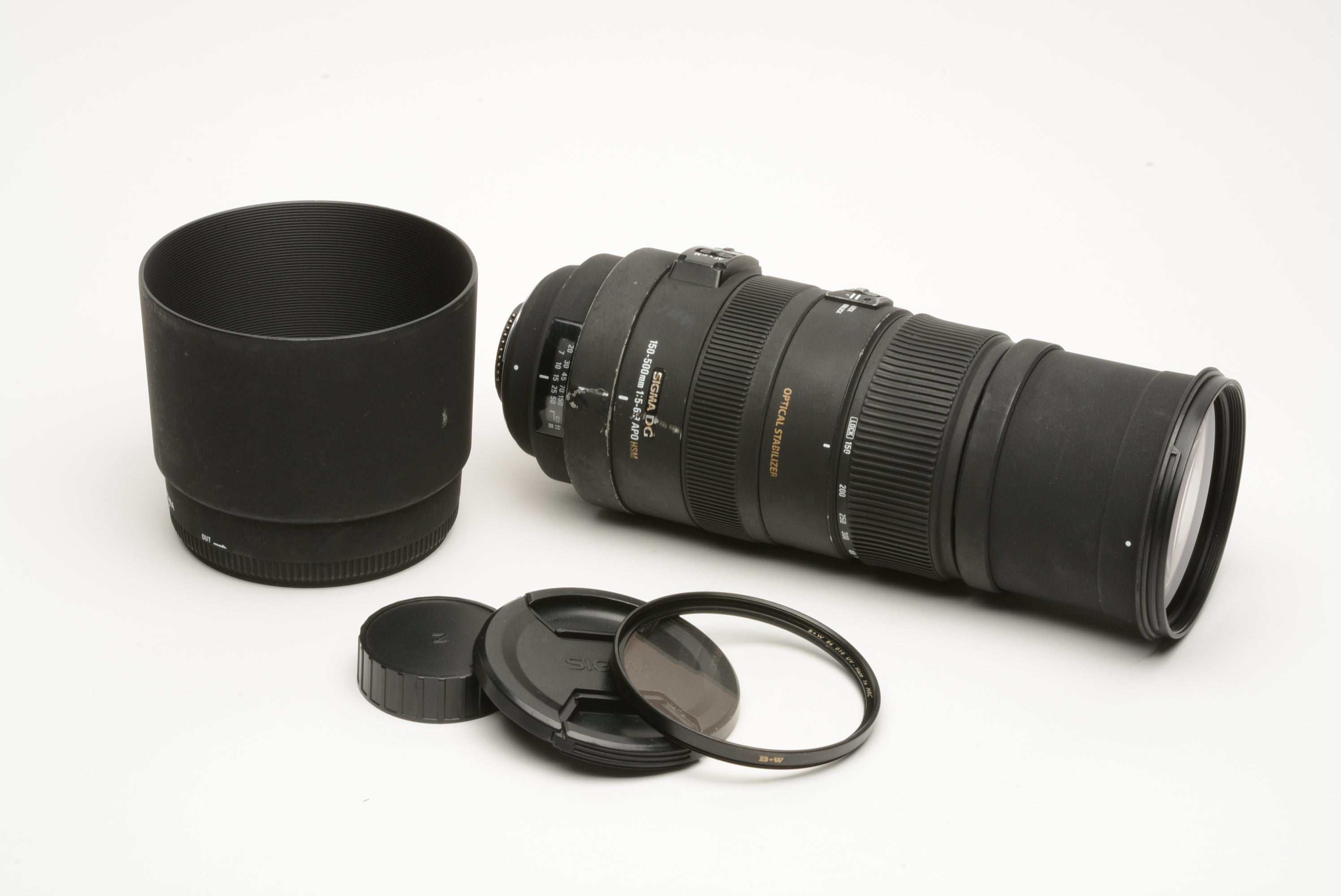 Sigma DG 150-500mm f5-6.8 APO HSM OS telephoto zoom lens, hood