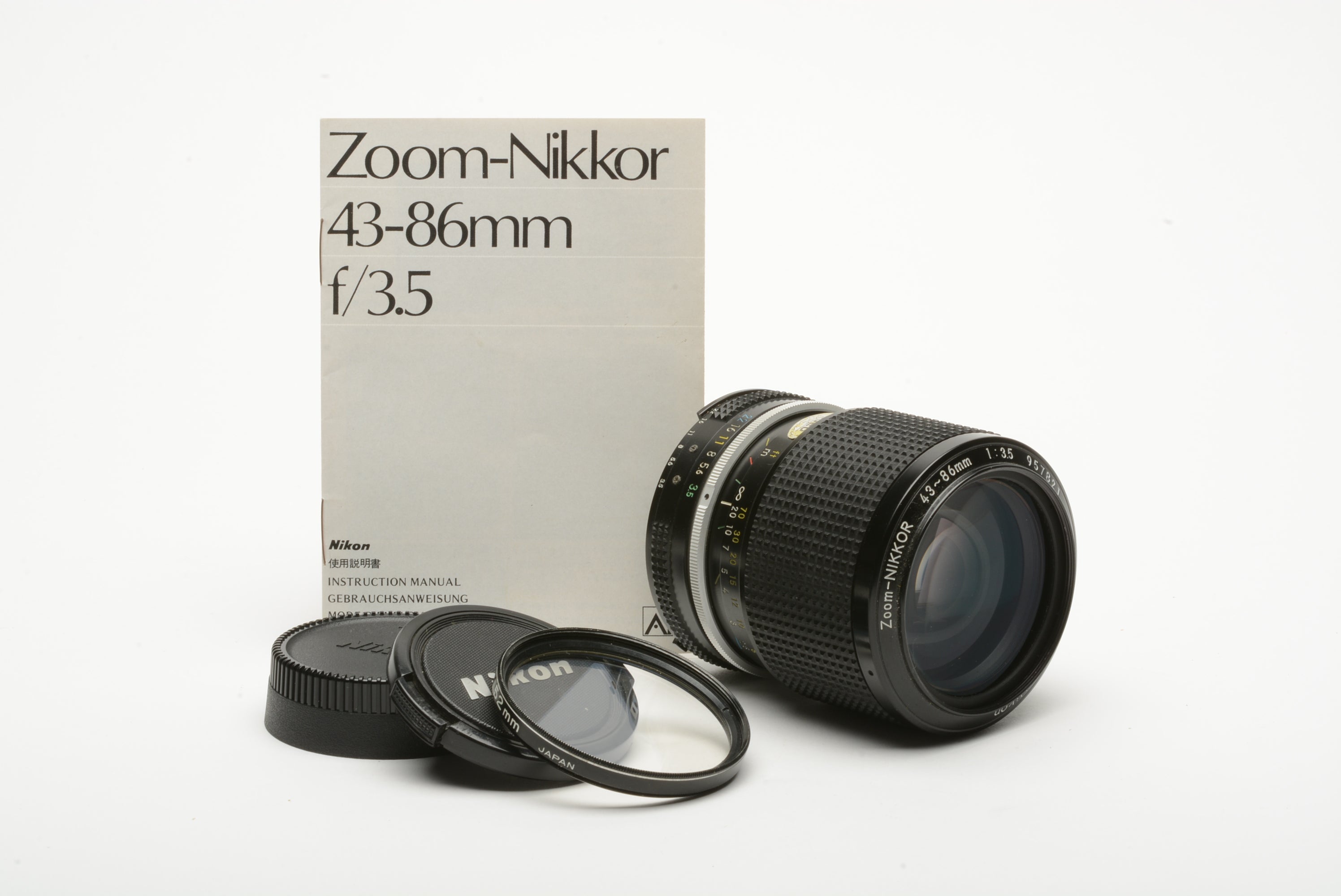 Nikon Zoom Nikkor 43-86mm f3.5 Non-AI Zoom lens, UV, nice & clean