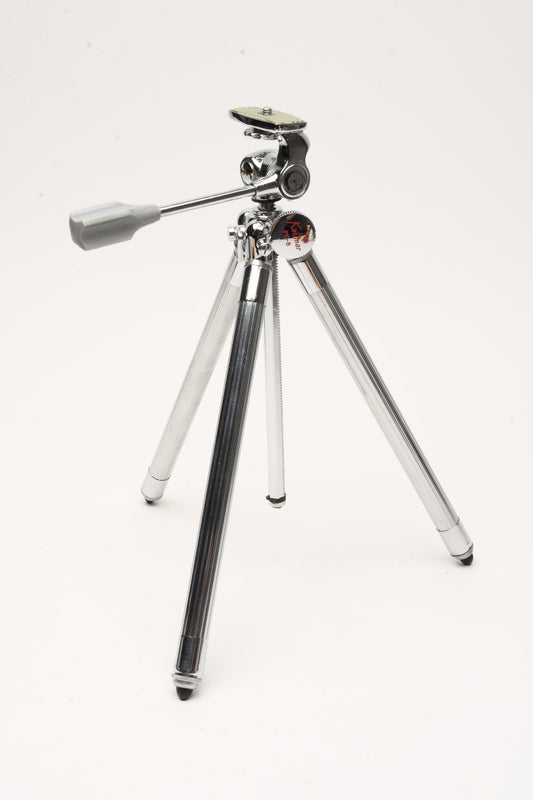 Kalimar PE-8 Vintage Aluminum tripod in case, Very nice