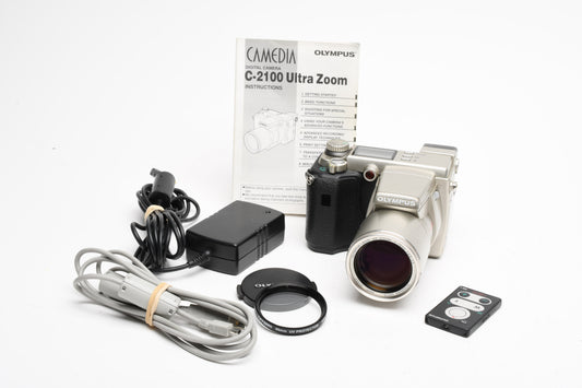 Olympus C-2100 2.1MP Digital Point&Shoot, Manual, AC, UV, Great!
