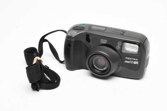 Pentax Zoom 90WR 35mm Point&Shoot camera, strap, remote, tested, clean!