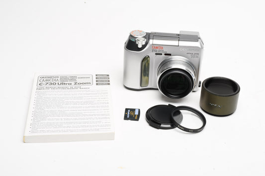 Olympus C-730 Ultra zoom 3.2MP Digital Point&Shoot, Adapter, manual, tested