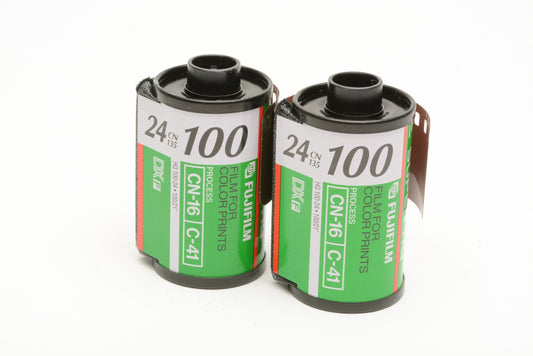 2X Fujifilm Fujicolor Super HQ100ASA CN 135-24, Expired