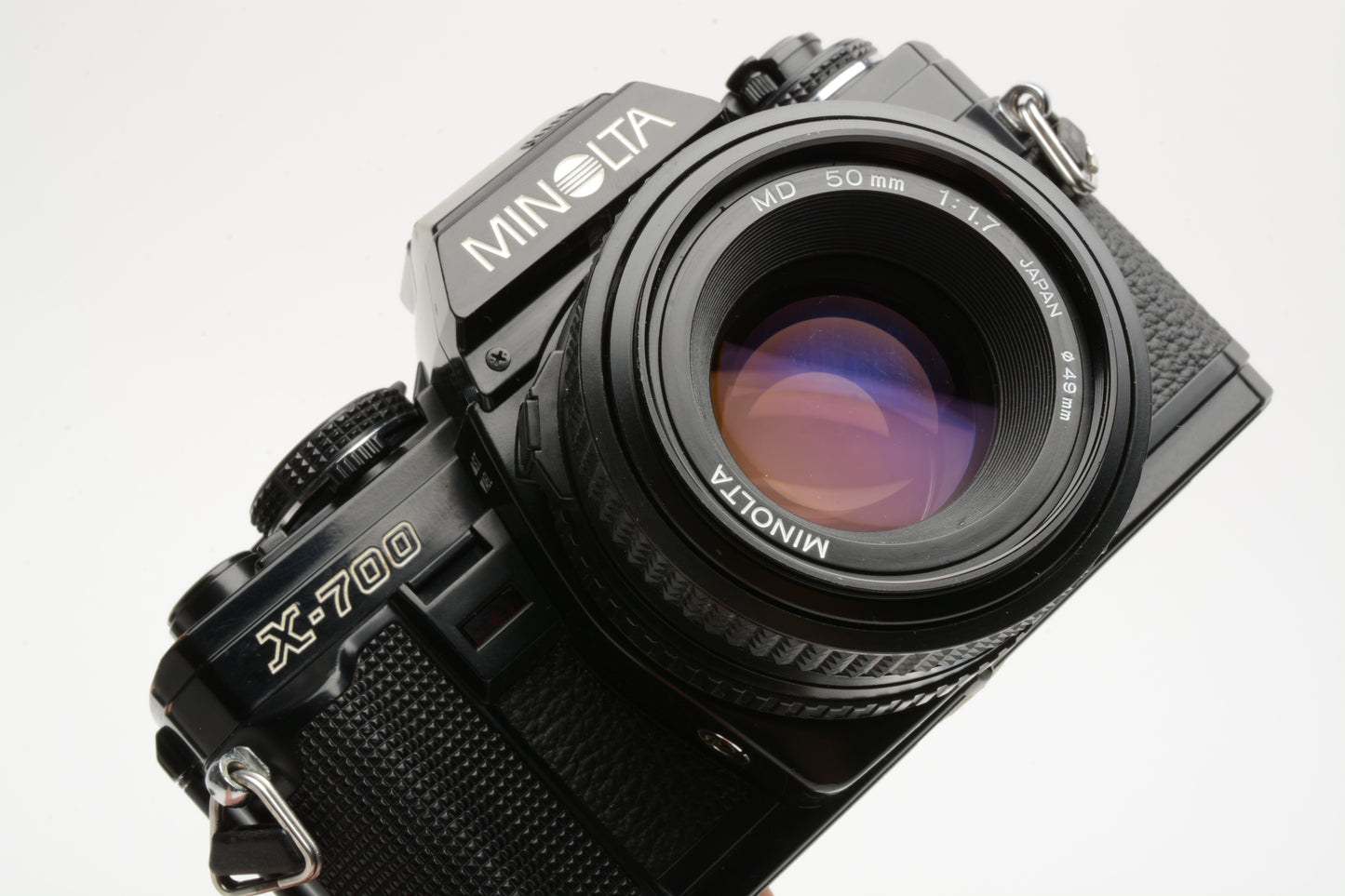 Minolta X700 35mm SLR w/50mm f1.7 lens, strap, New seals, NIce
