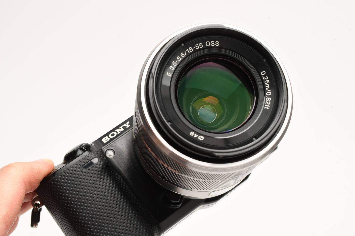 Sony NEX-5R Mirrorless w/18-55mm zoom, batt+charger, 14K Acts, Tested